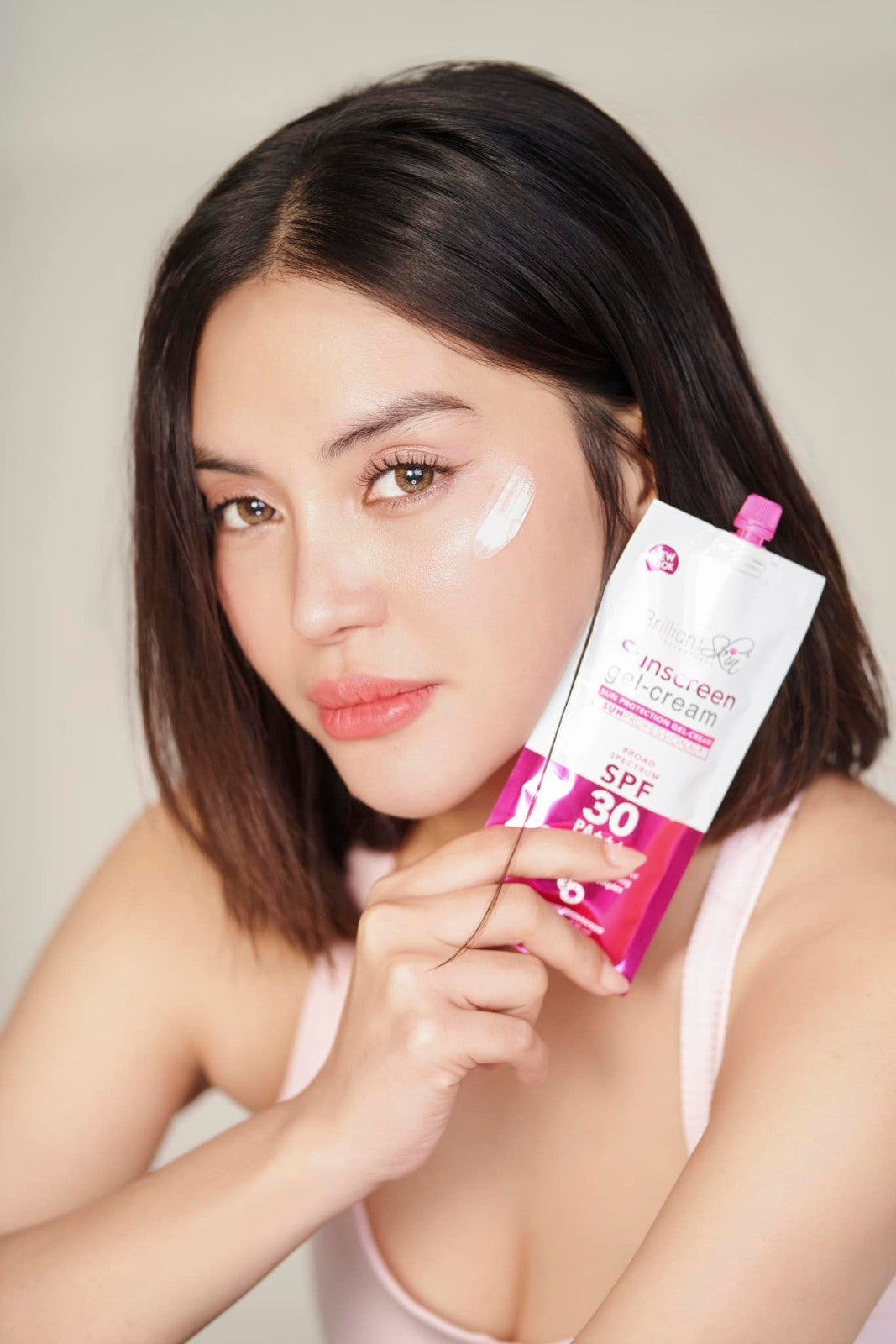 BRILLIANT SKIN SUNSCREEN GEL CREAM SPF 30  (50G)